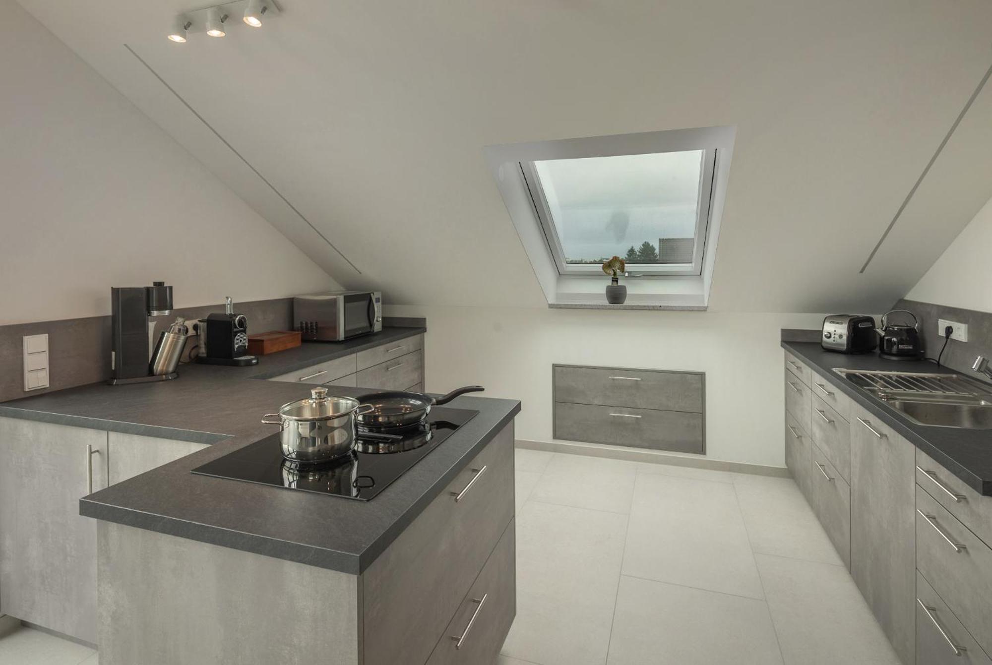 Sweethome - Poing Apartments Extérieur photo